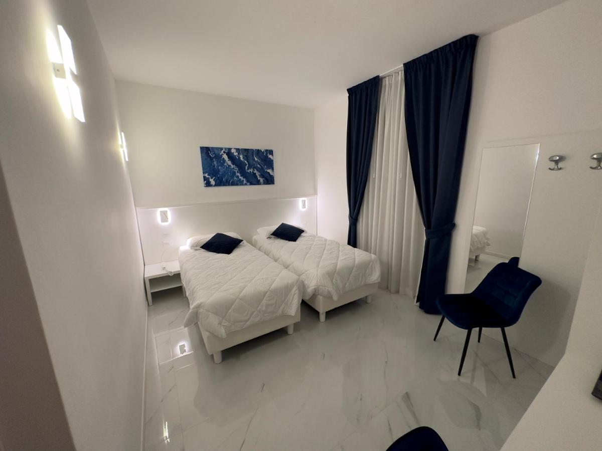 Hotel Smart Cruise Civitavecchia Ngoại thất bức ảnh