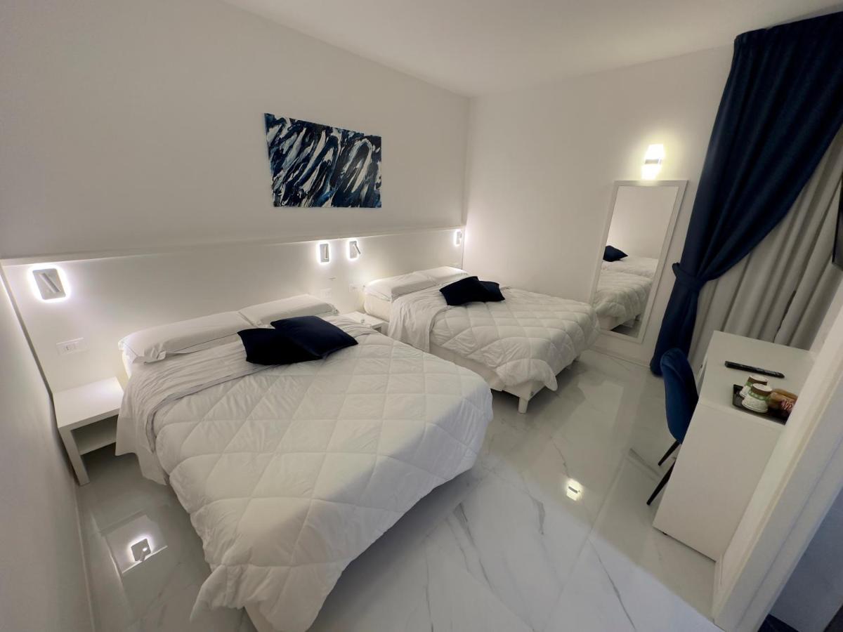 Hotel Smart Cruise Civitavecchia Ngoại thất bức ảnh