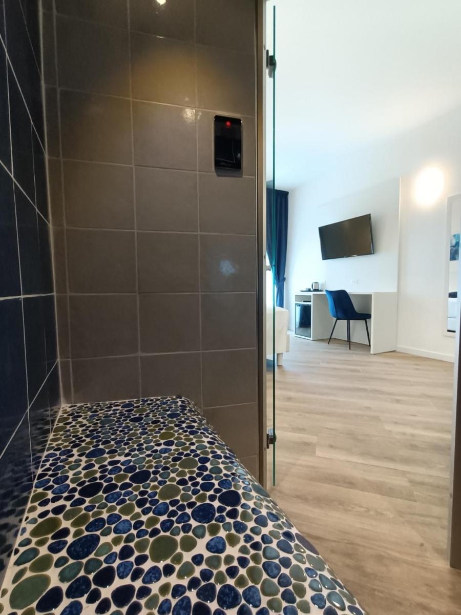 Hotel Smart Cruise Civitavecchia Ngoại thất bức ảnh